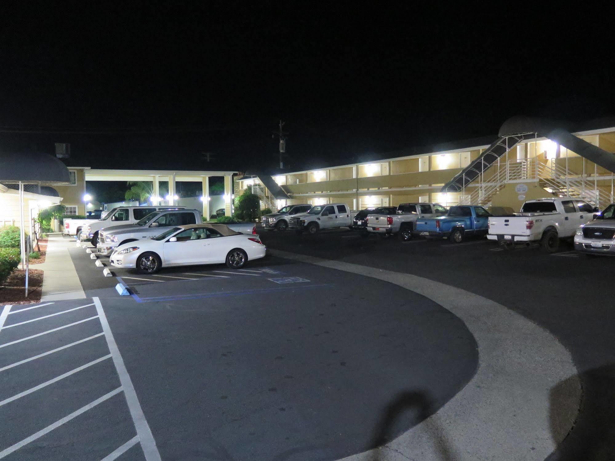 Red Roof Inn Yuba City Bonanza - Marysville Exterior photo